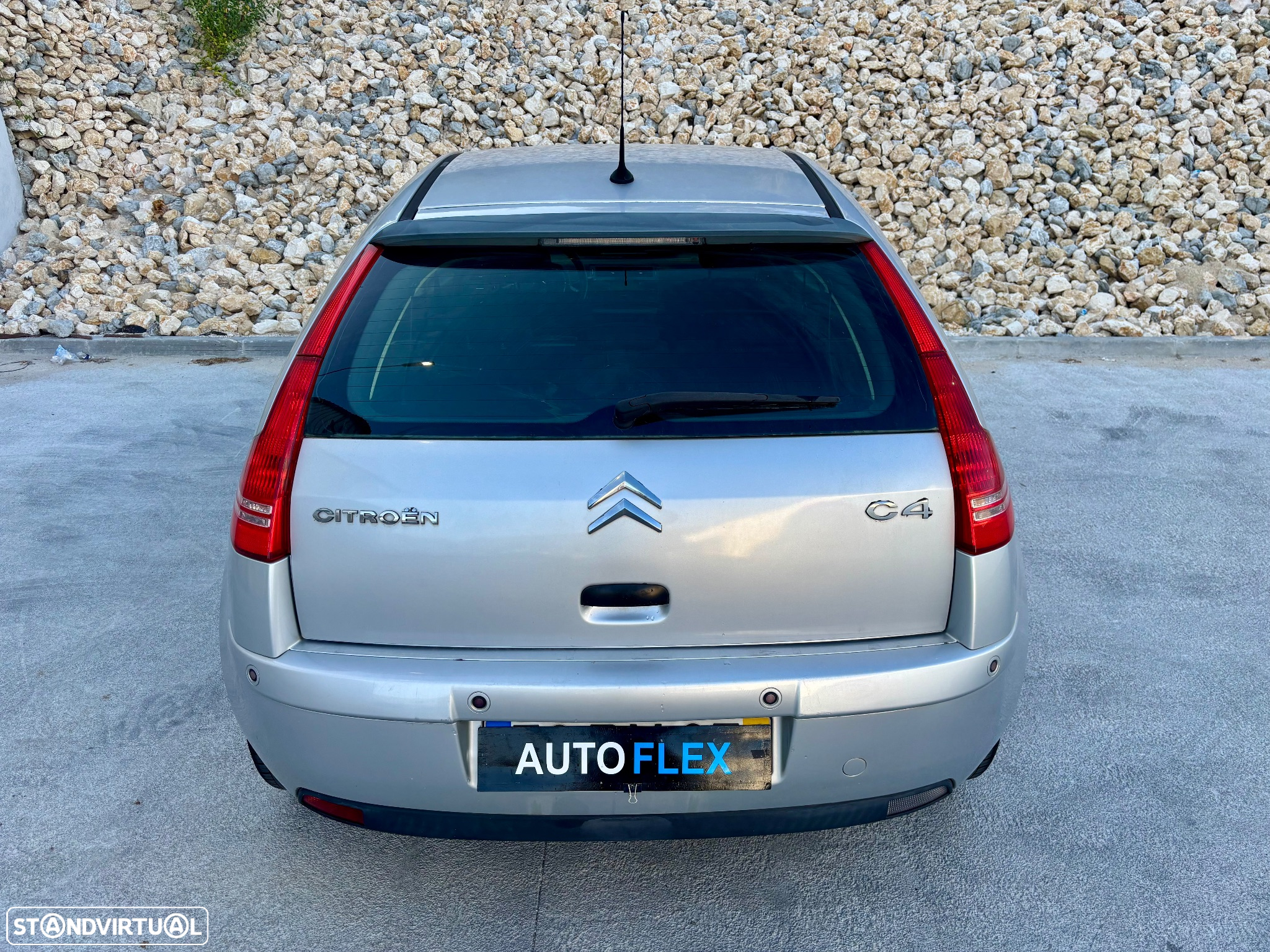 Citroën C4 1.6 HDi SX - 18