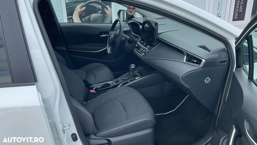 Toyota Corolla 1.8 HSD Dynamic - 7