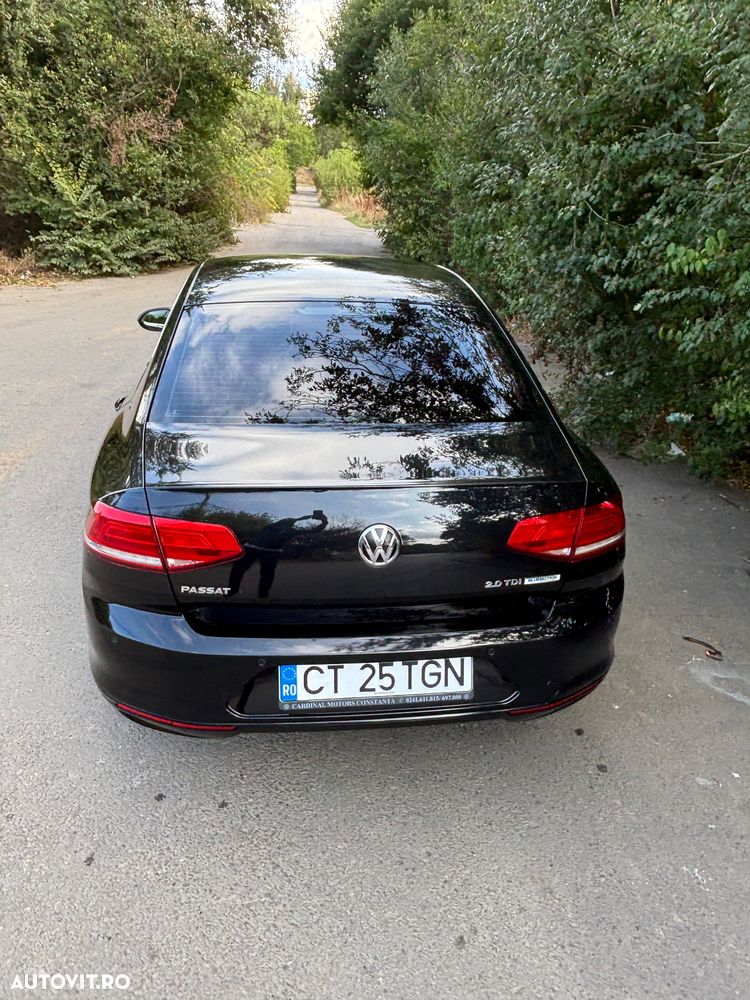 Volkswagen Passat 2.0 TDI DSG Comfortline - 2