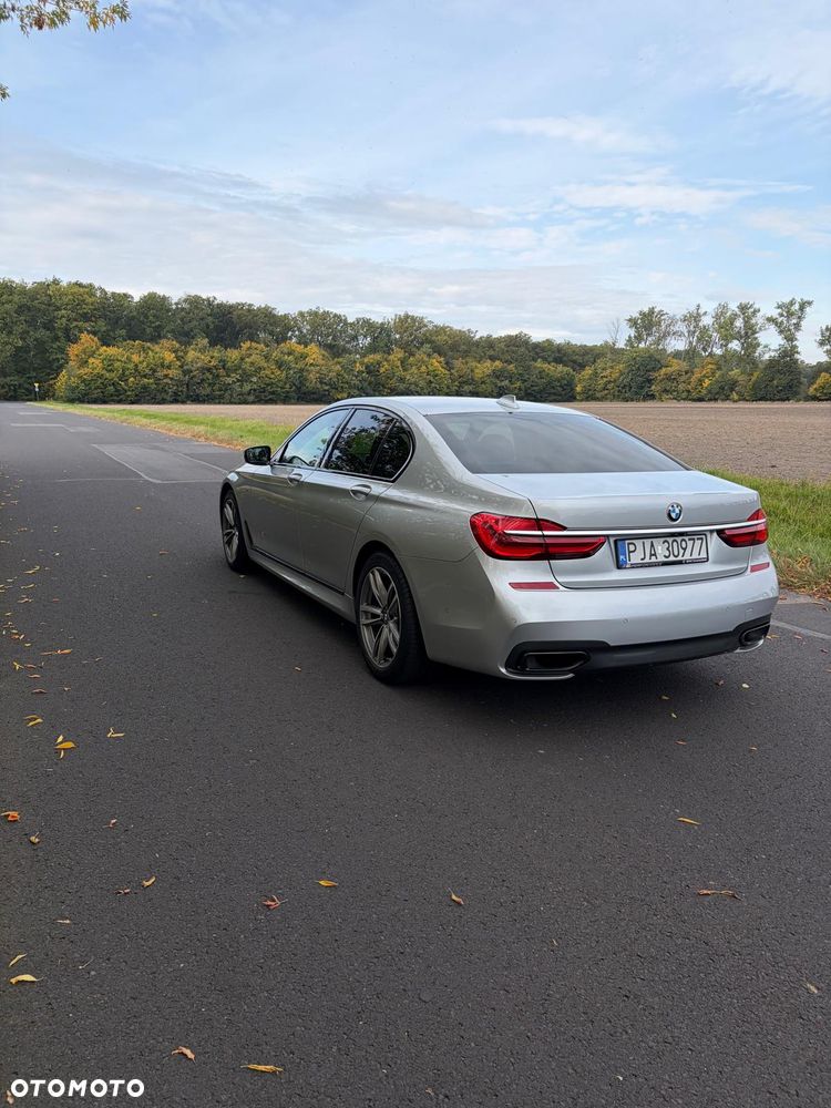 BMW Seria 7 2017 photo 5