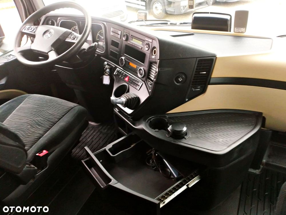 Mercedes-Benz Actros 1845 - 12