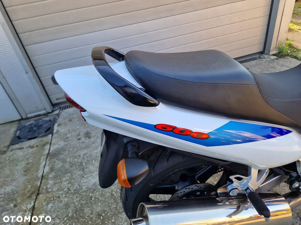 Suzuki GSX-F - Katana - 20