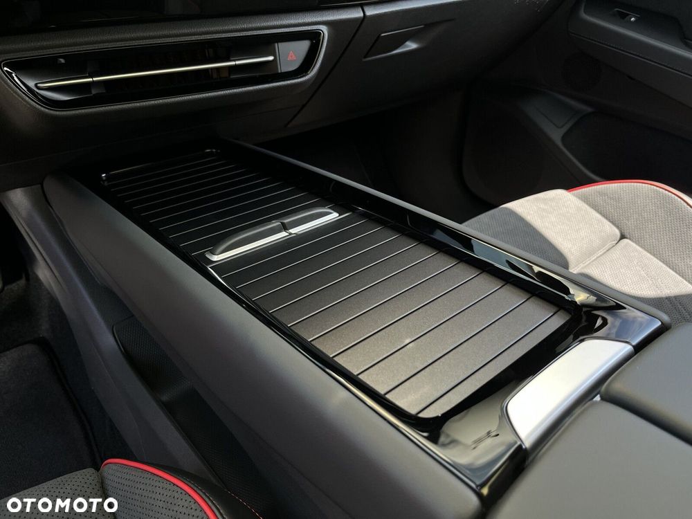 Volkswagen ID.7 86kWh GTX 4Motion - 32