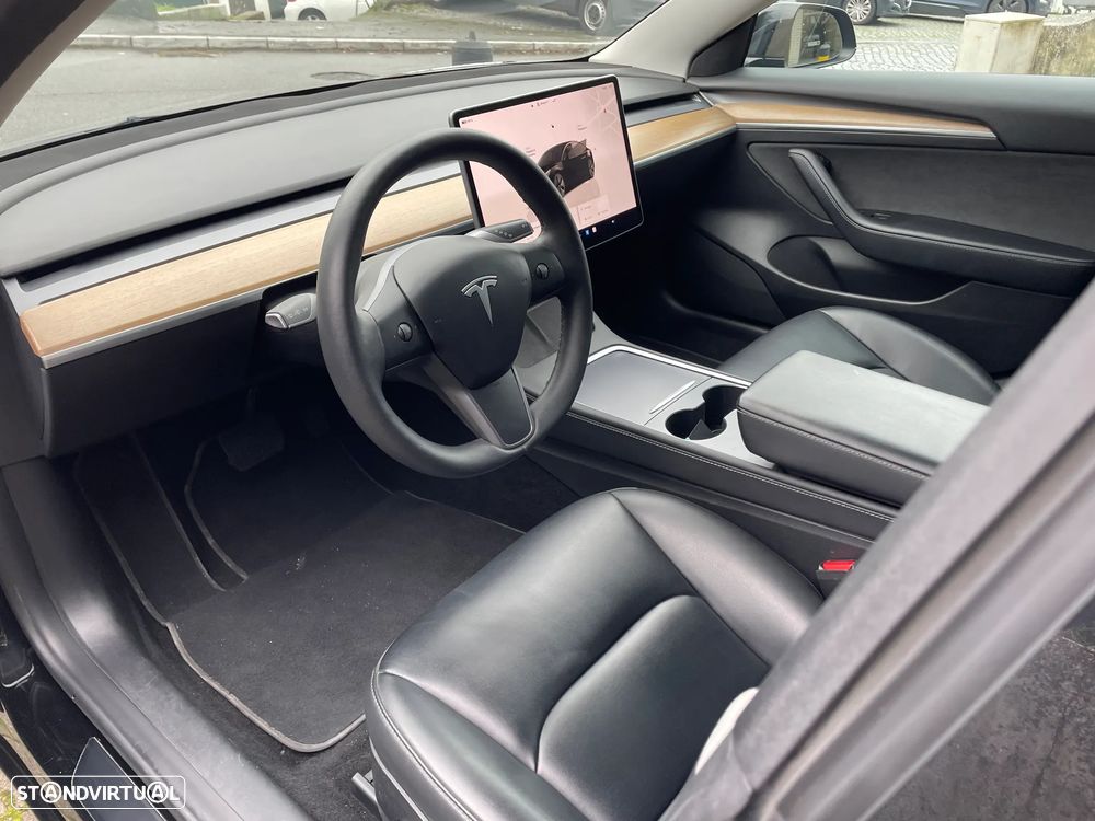 Tesla Model 3 Long Range Tração Traseira - 17