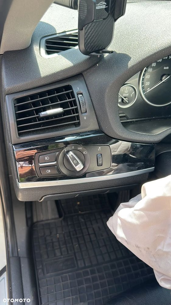BMW X4 xDrive20d xLine - 14