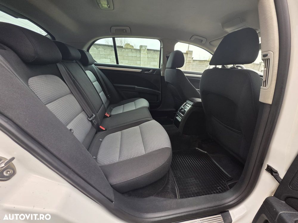 Skoda Superb - 9