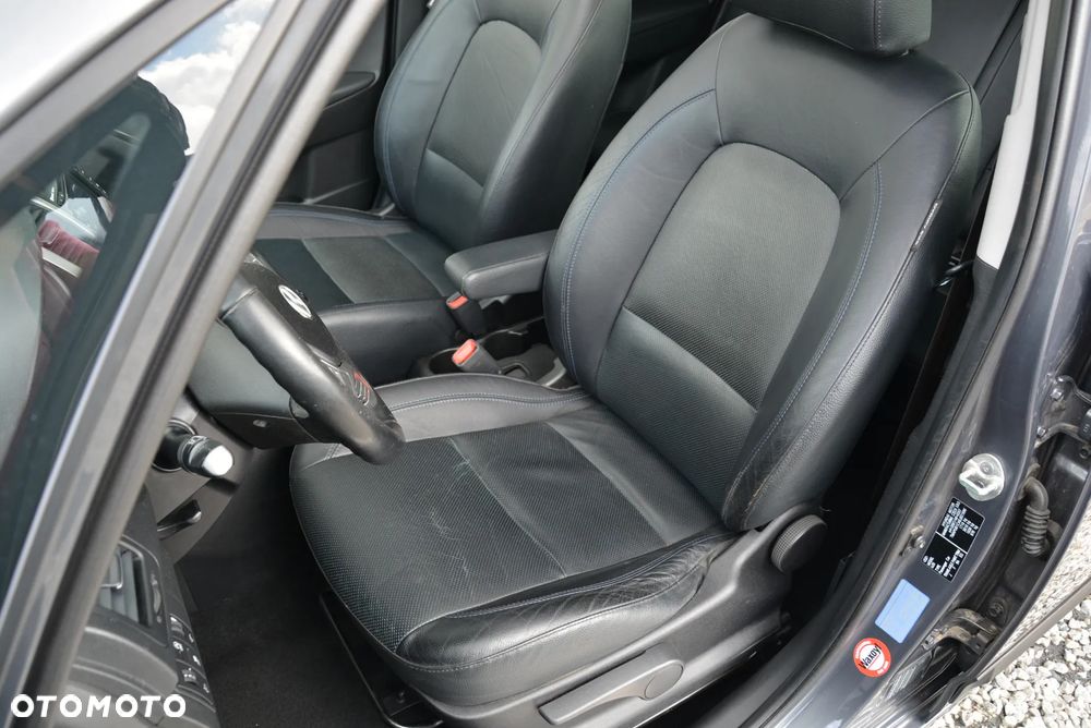 Hyundai ix20 1.4 Premium - 28