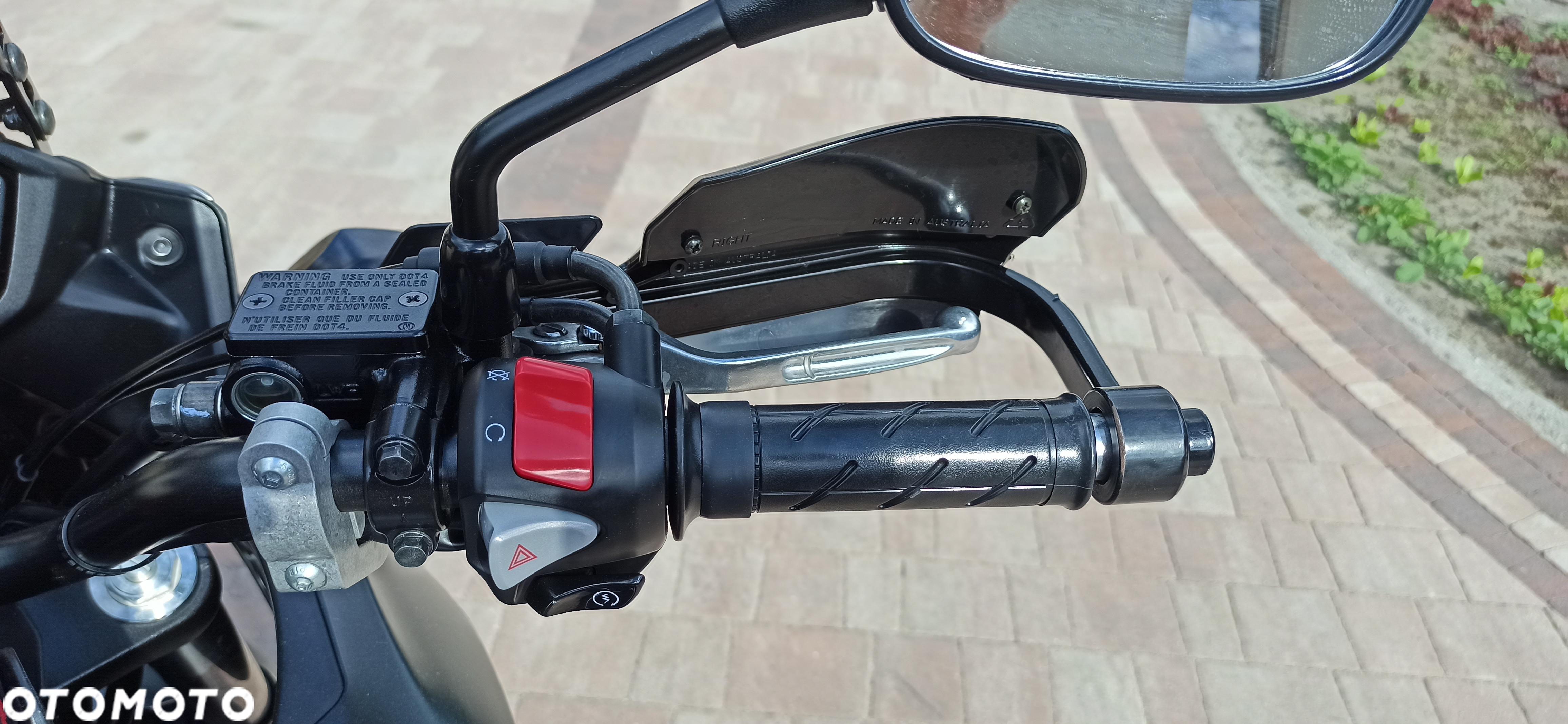 Honda CB - 11
