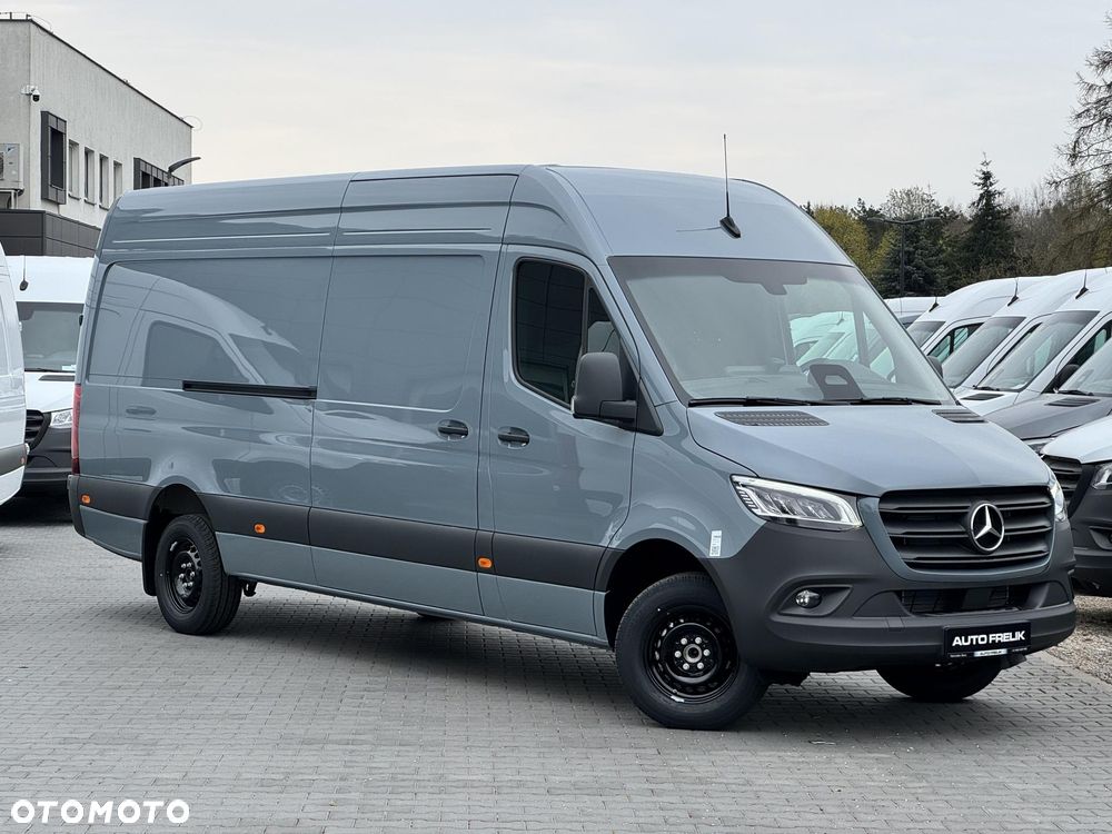 Mercedes-Benz Sprinter - 1