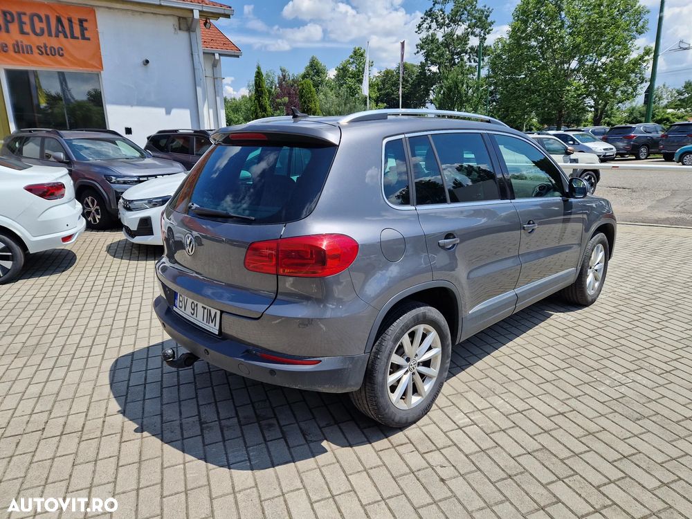 Volkswagen Tiguan 2.0 TDI SCR 4MOTION BlueMotion Technology DSG Track & Style - 4