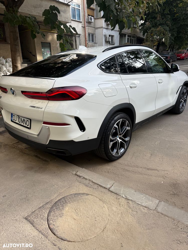 BMW X6 2021 — imagine 12