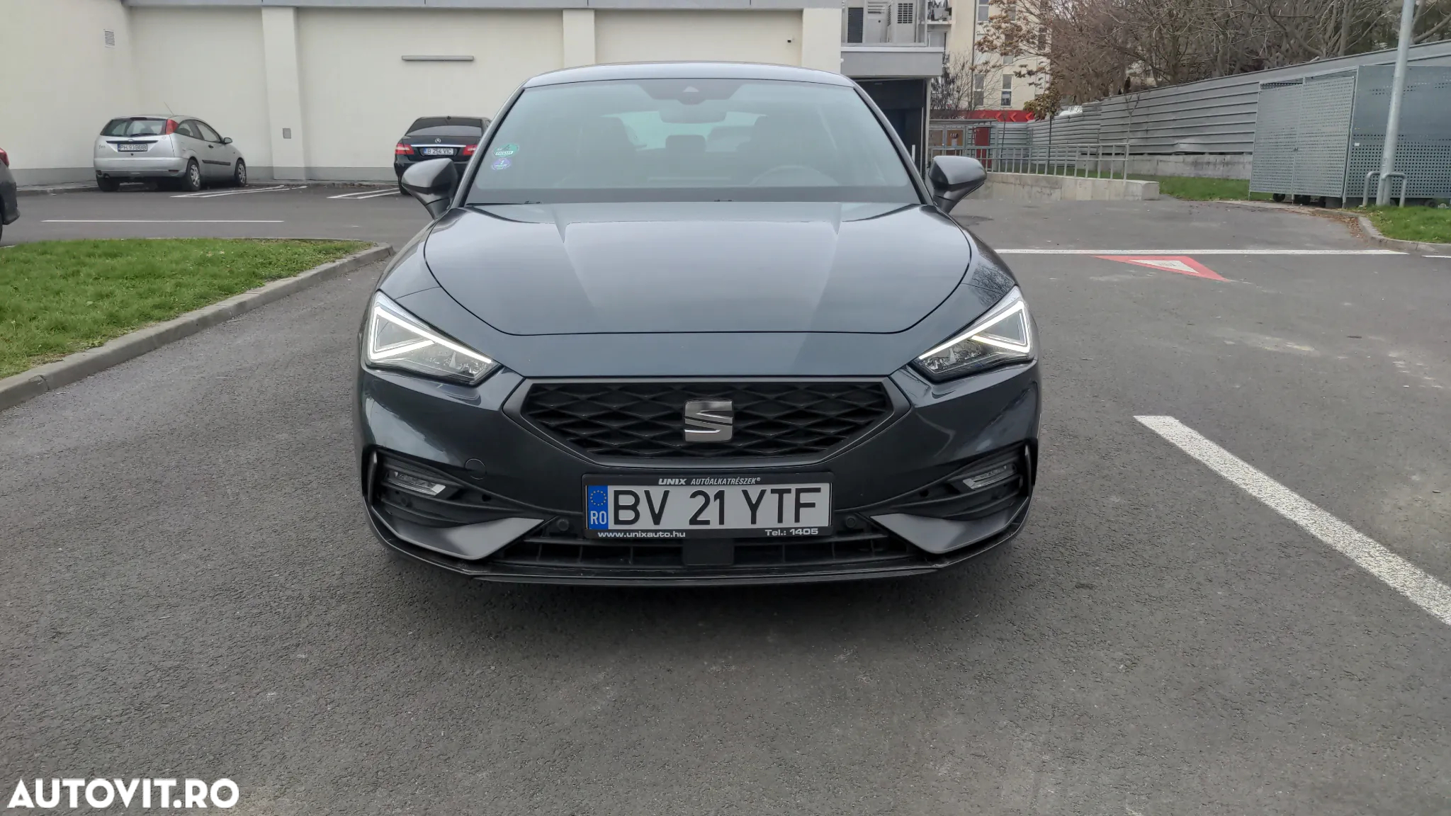 Seat Leon 1.5 eTSI ACT OPF DSG FR - 8