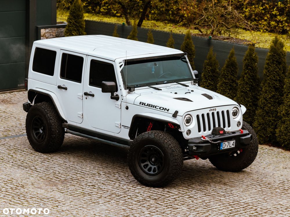 Jeep Wrangler 3.6 Unlim Rubicon - 25