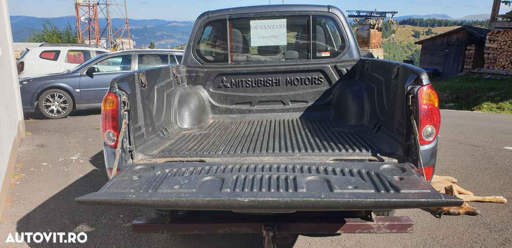 Mitsubishi L200 Double Cab 2.5 M/T Intense A89 - 9