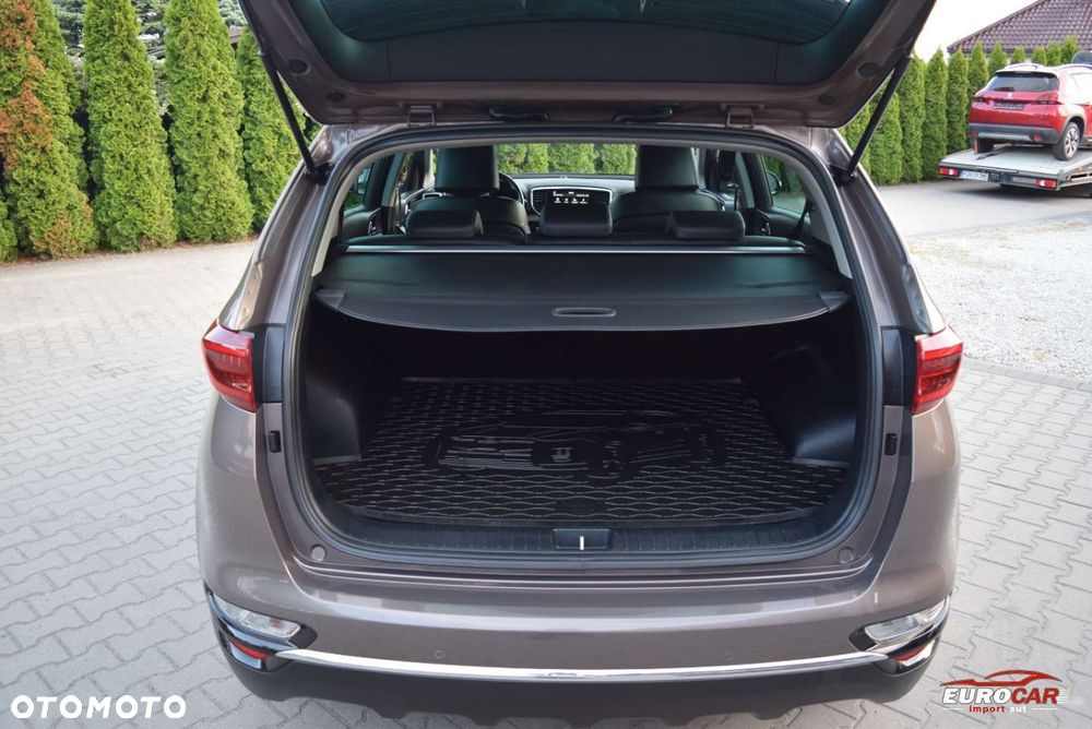 Kia Sportage 1.6 GDI 2WD DREAM-TEAM EDITION - 31