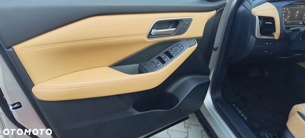 Nissan X-Trail 1.5 VC-T MHEV Tekna 2WD Xtronic - 12