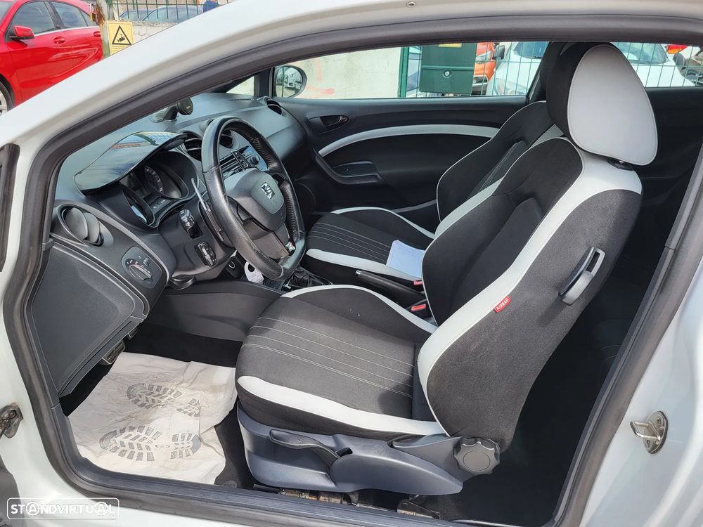 SEAT Ibiza SC 1.4 TSI DSG Cupra - 7