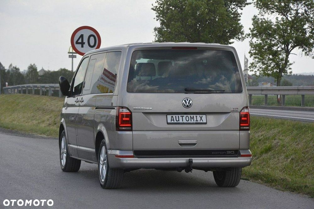 Volkswagen Multivan 2.0 TDI L1 Highline 4Motion DSG - 7