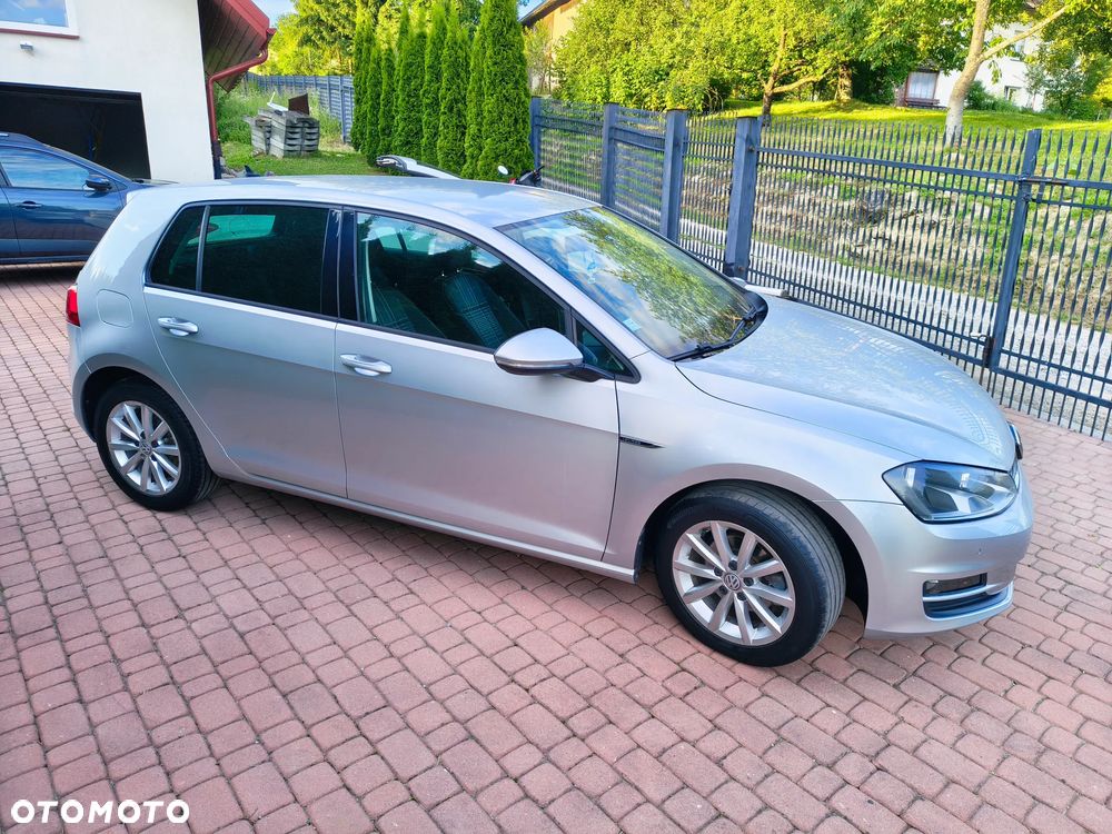 Volkswagen Golf 1.2 TSI BlueMotion Technology DSG Lounge - 22