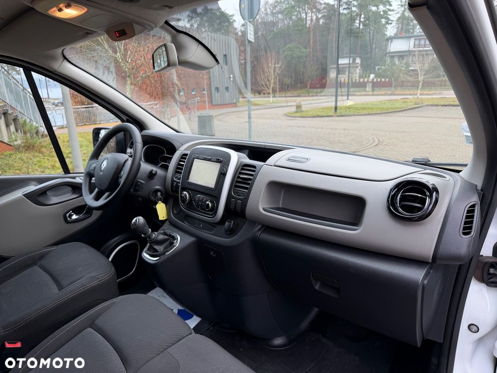 Renault Trafic - 14