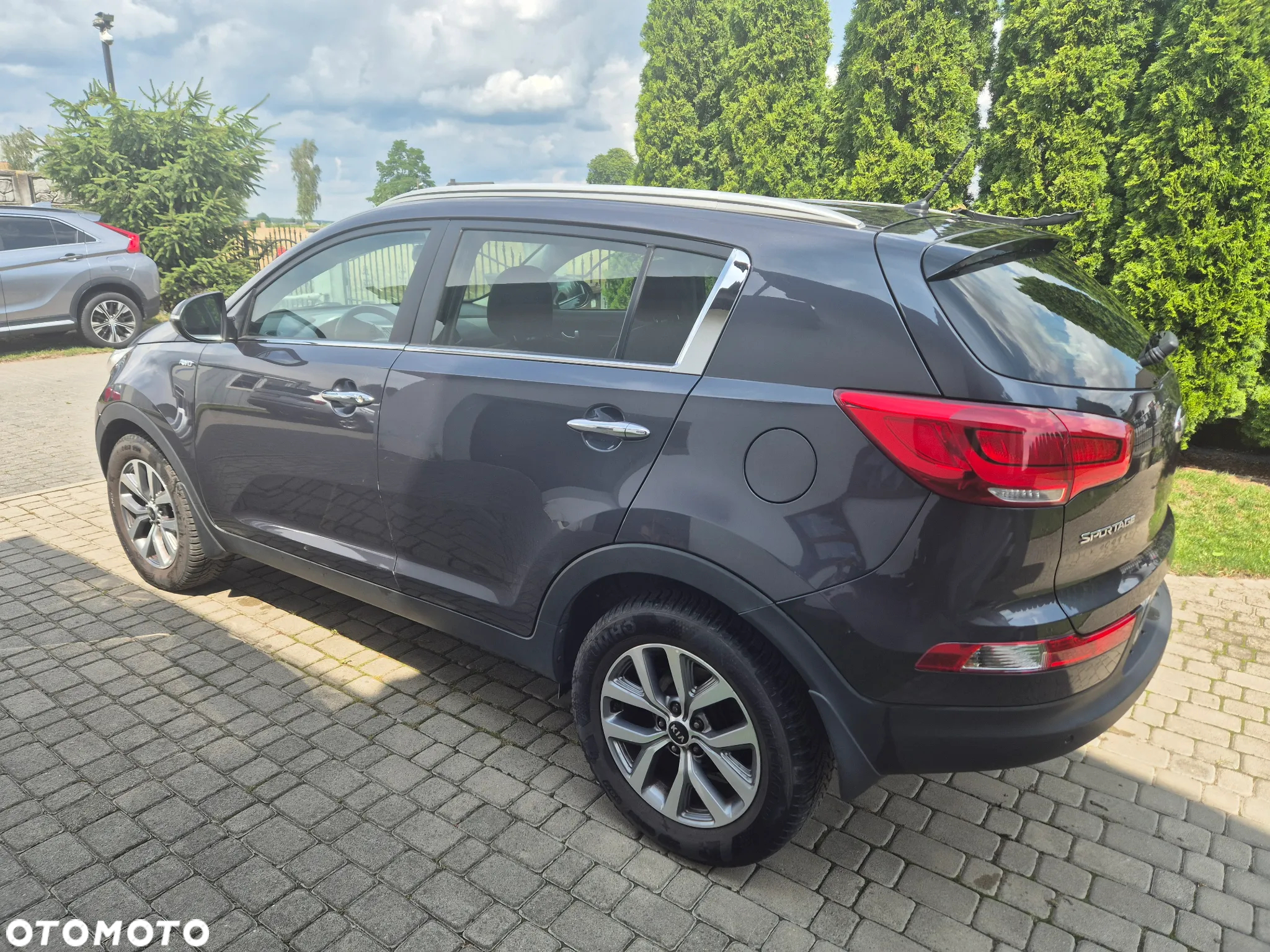 Kia Sportage 2.0 CRDI 4WD Automatik Spirit - 3