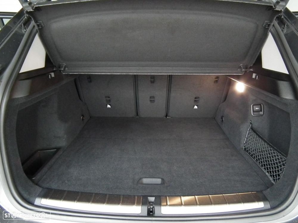 BMW X1 16 d sDrive xLine - 37