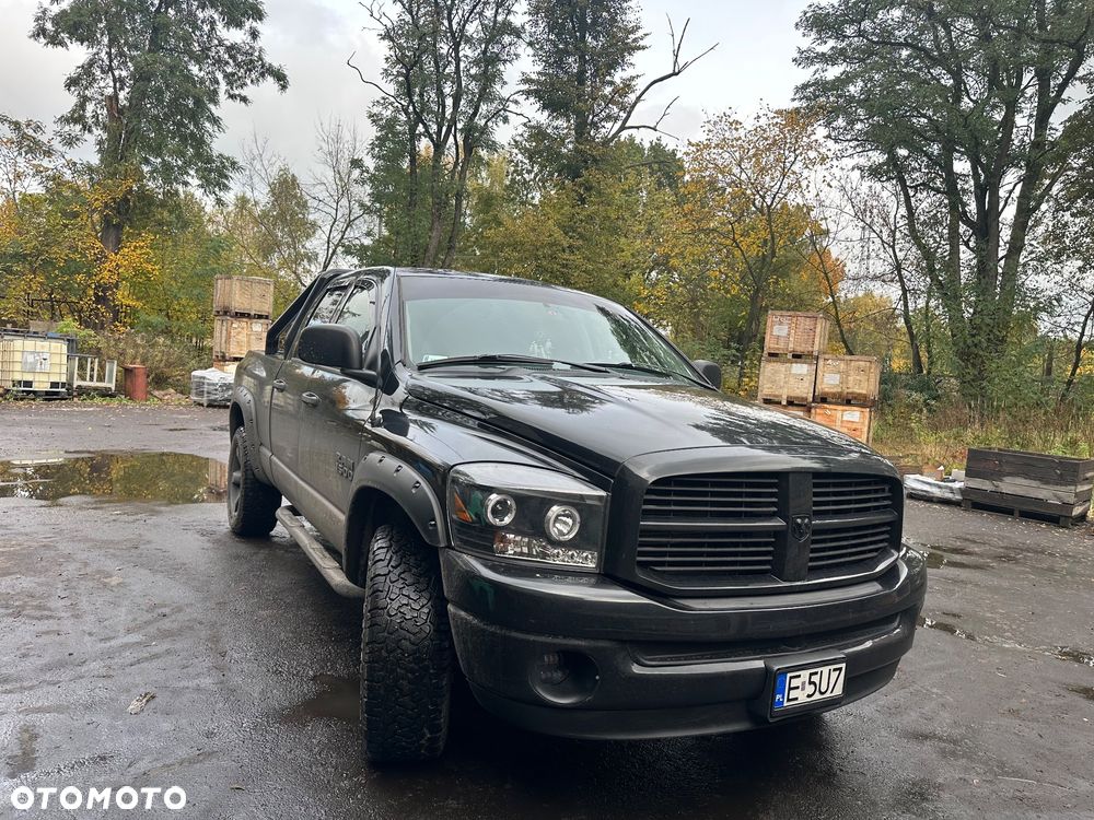Dodge RAM - 2