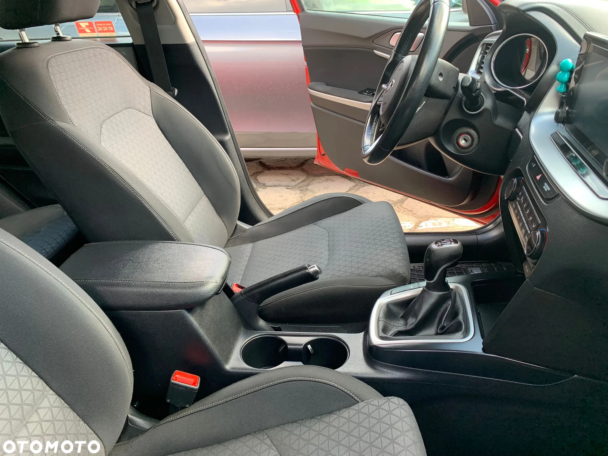 Kia Ceed 1.4 T-GDI M - 15