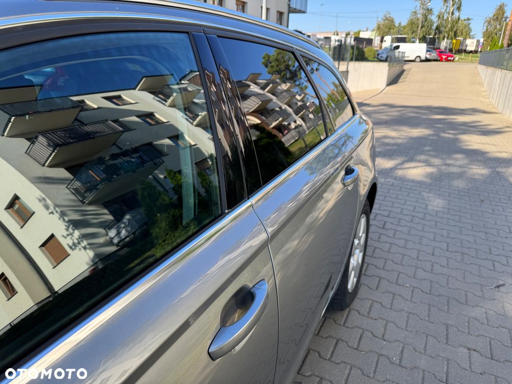 Audi A6 Avant 2.0 TDI Multitronic - 16