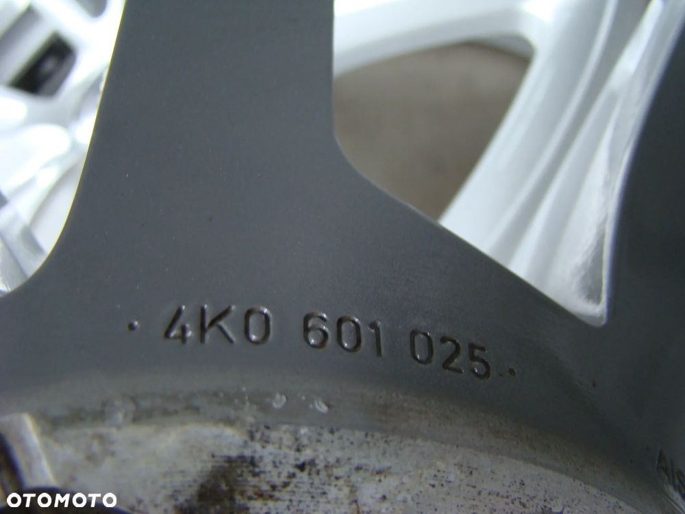 a222 5x112 Audi A6 C6 C7 C8 A4 B7 B8 B9 Q2 Q3 Q5 7,5jx17 et36 - 6