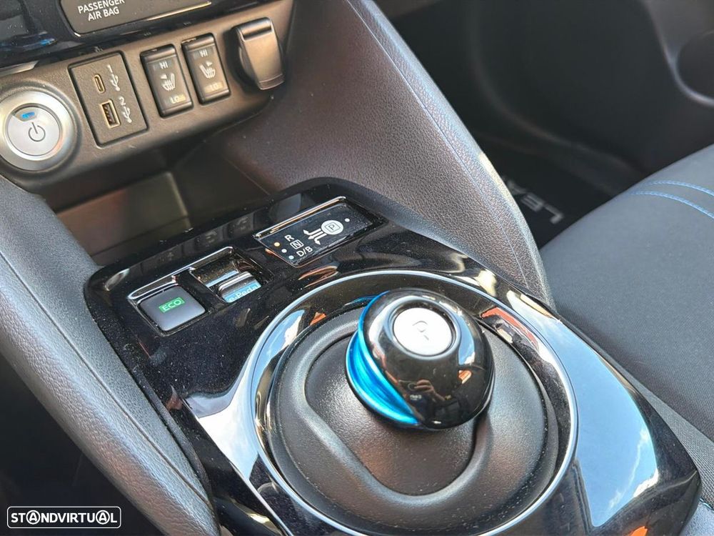 Nissan Leaf N-Connecta - 14