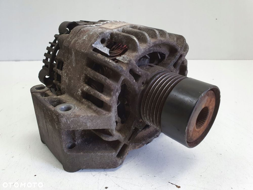 ALTERNATOR Opel Corsa D 1.3 CDTI _ denso 13222934 70A - 1