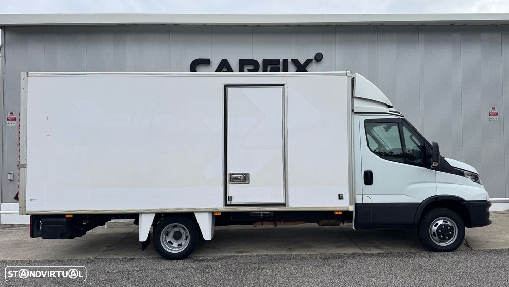 Iveco Daily 3.0 35S16H C/ Plat. Elevatória - 1