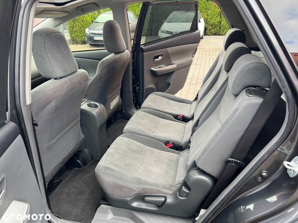 Toyota Prius+ (Hybrid) Comfort - 21