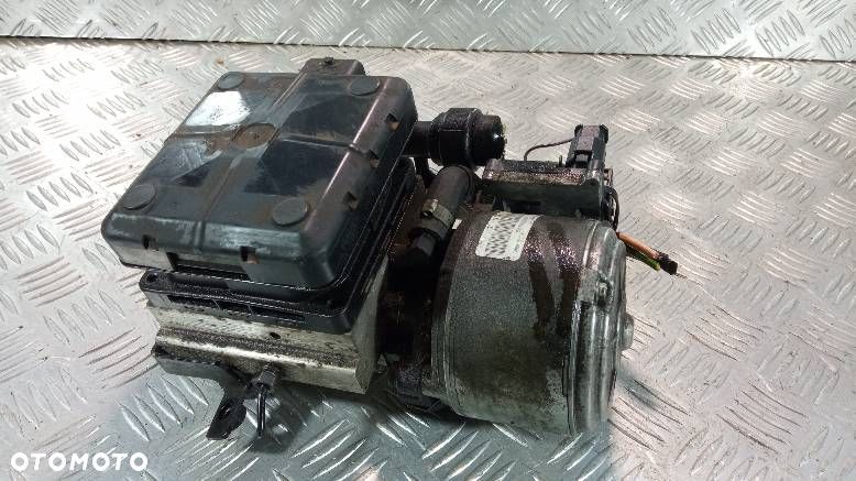 KOMPRESOR ZAWIESZENIA CITROEN C5 965406868000 - 2