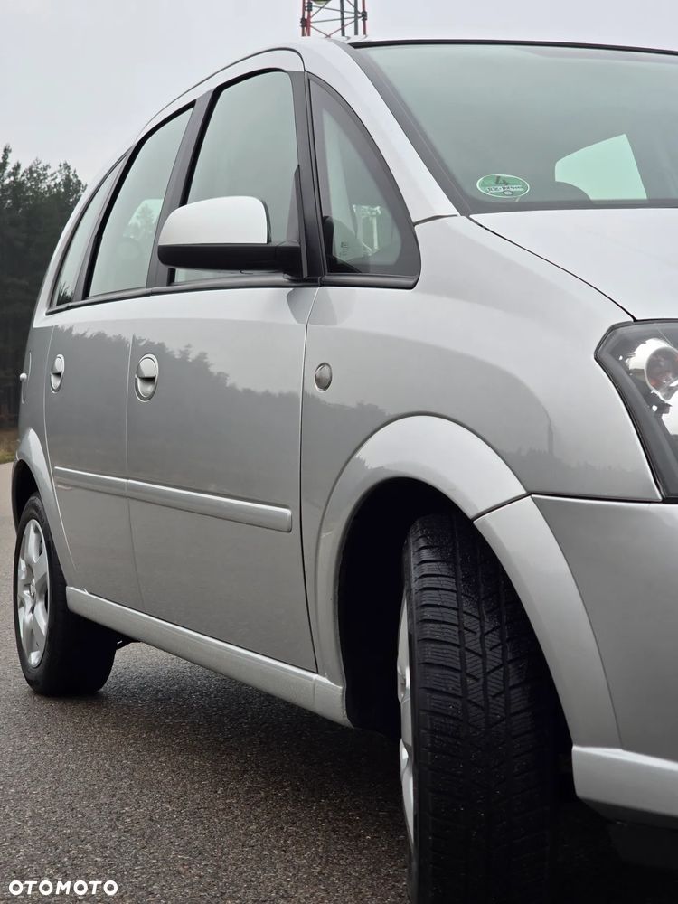 Opel Meriva 1.6 Cosmo MTA - 22