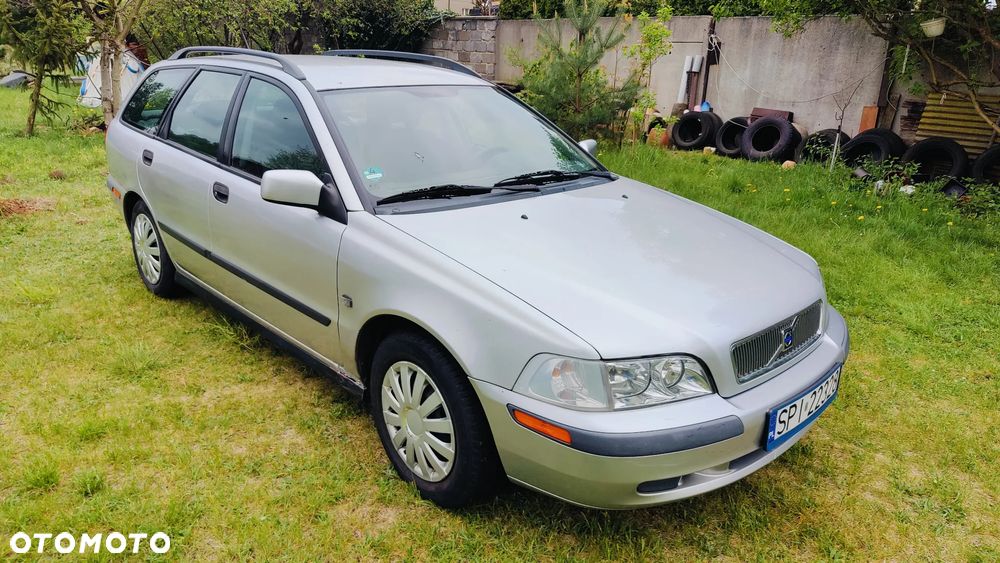Volvo V40 1.8 Classic Limited Edition - 2