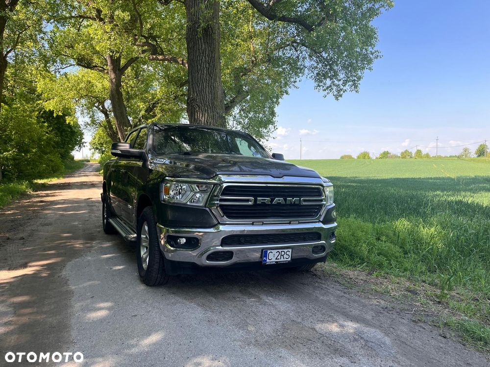 RAM 1500 5.7 Crew Cab Bighorn - 9