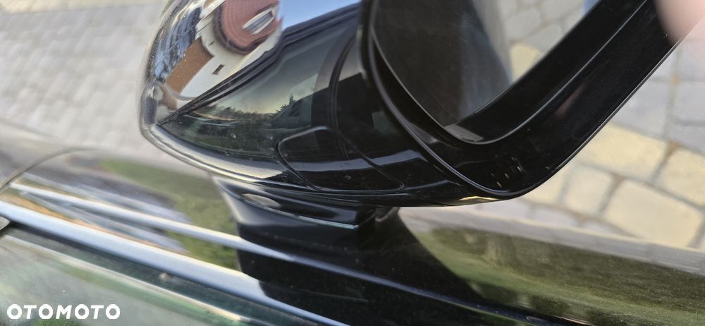 Porsche Panamera 4 E-Hybrid - 23