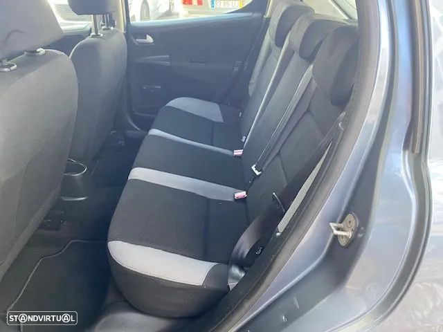 Peugeot 207 1.4 16V Open - 5