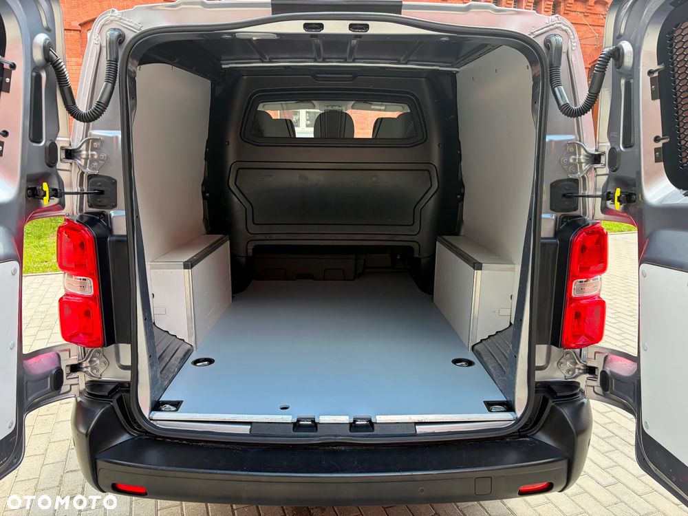 Opel Vivaro Long 3,1t Enjoy Flex (bryg.) - 25