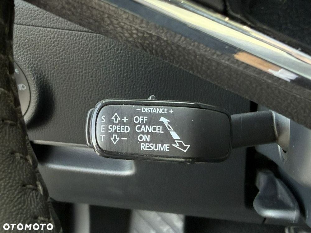 Skoda Superb 2.0 TDI SCR 4x4 L&K DSG - 40