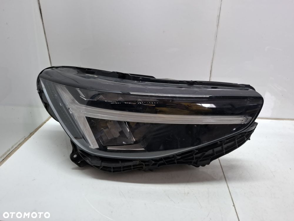 LAMPA PRZEDNIA PRZÓD PRAWA VOLVO XC40 II LIFT FULL LED 32404666 IDEALNA - 1