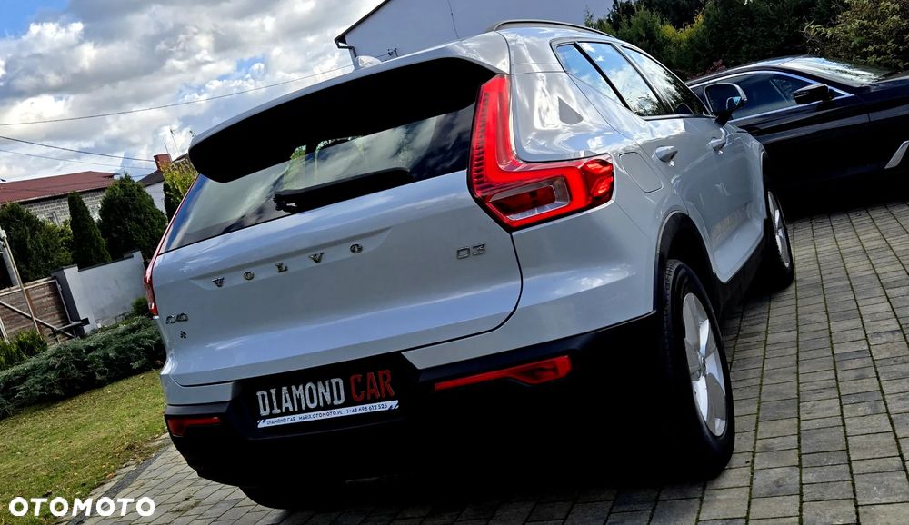 Volvo XC 40 D3 Momentum Pro - 12