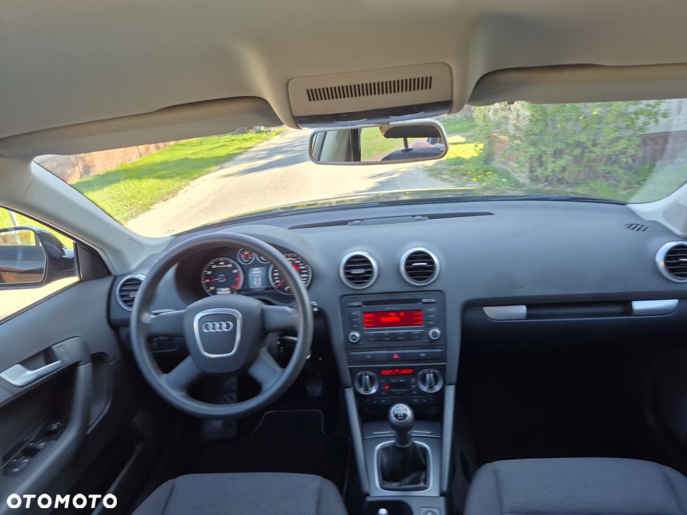 Audi A3 Sportback 1.6 Ambition - 21