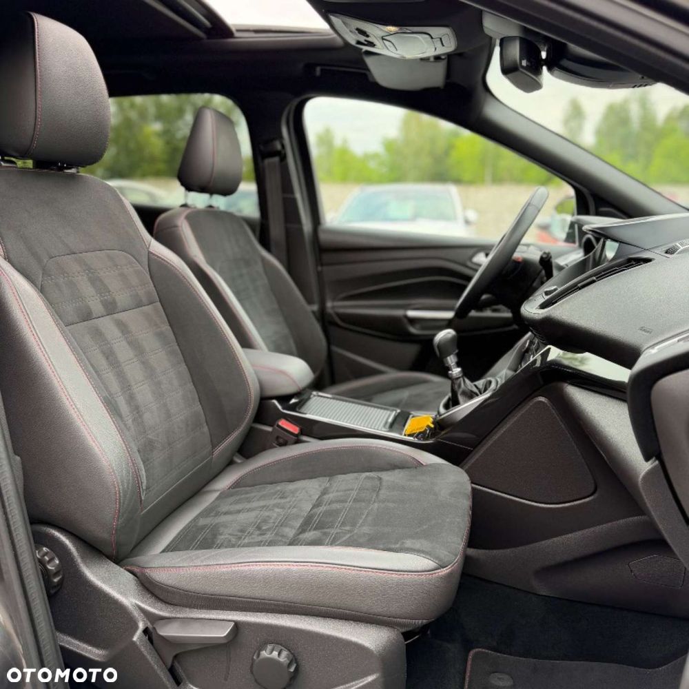 Ford Kuga - 30