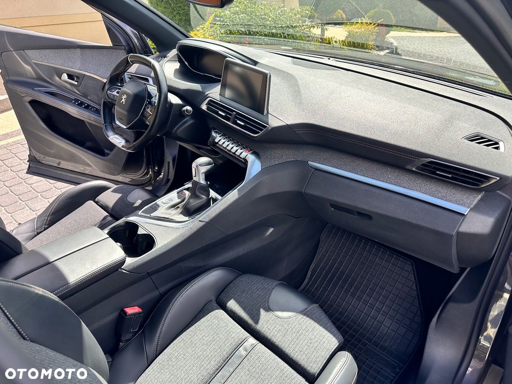 Peugeot 3008 1.2 PureTech GT S&S - 16