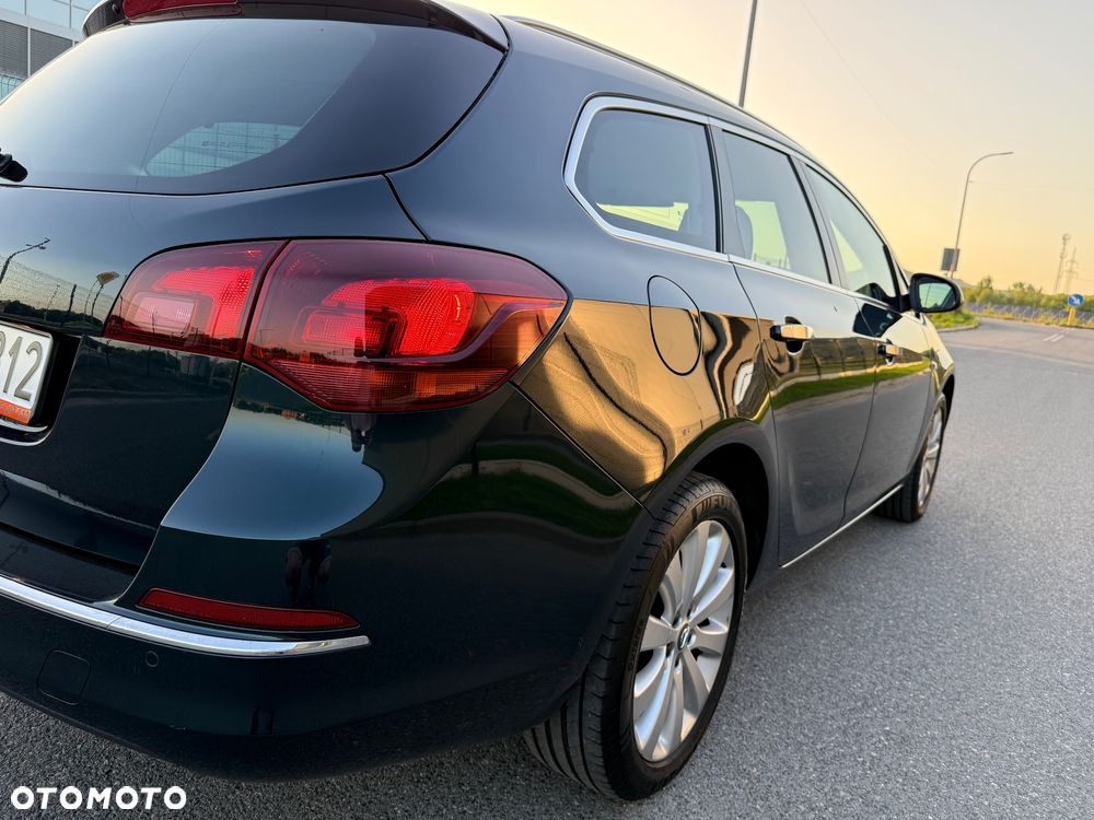 Opel Astra 1.4 Turbo Exklusiv - 16