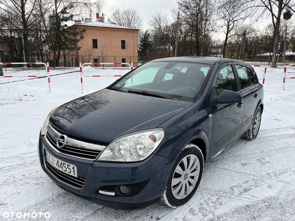 Opel Astra 1.7 CDTI DPF - 1