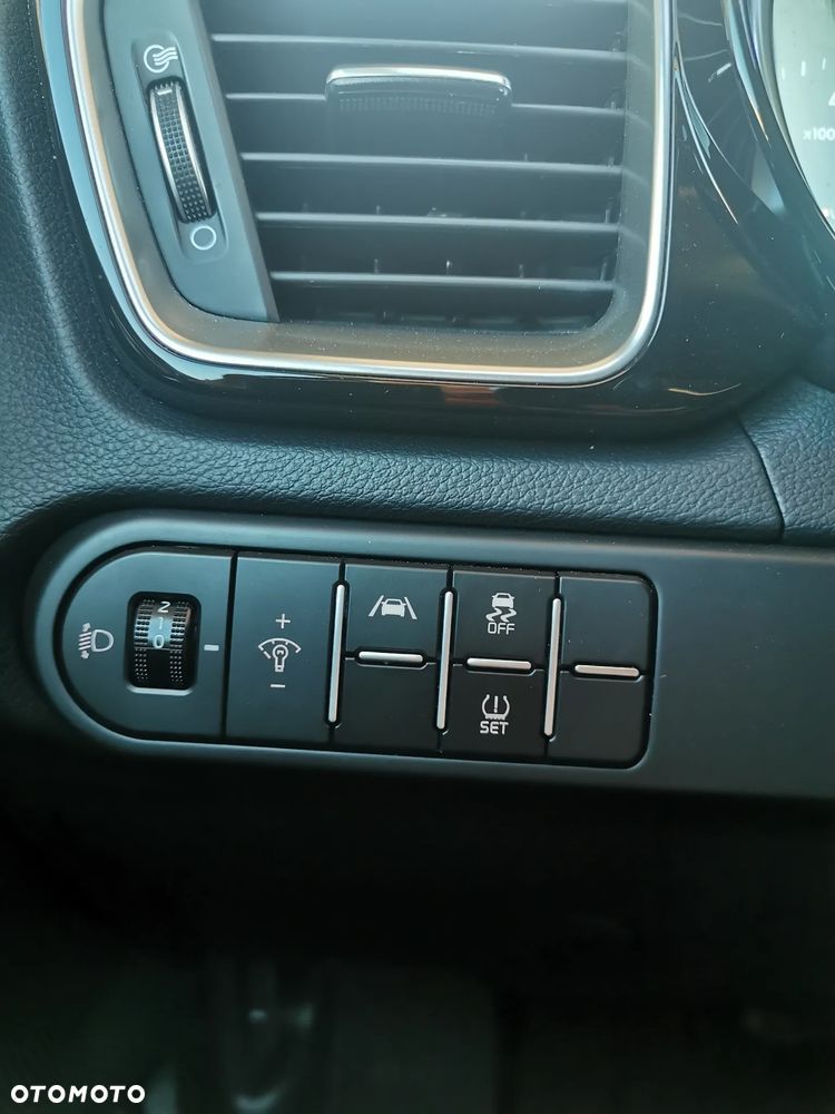 Kia Ceed 1.5 T-GDI L DCT - 19